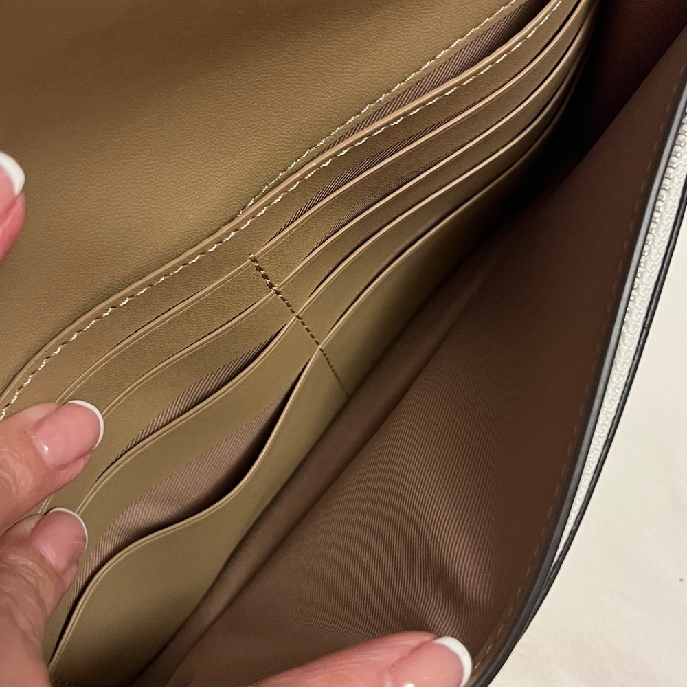NWOT Coach Abby signature C Clutch Crossbody - Picture 11 of 12